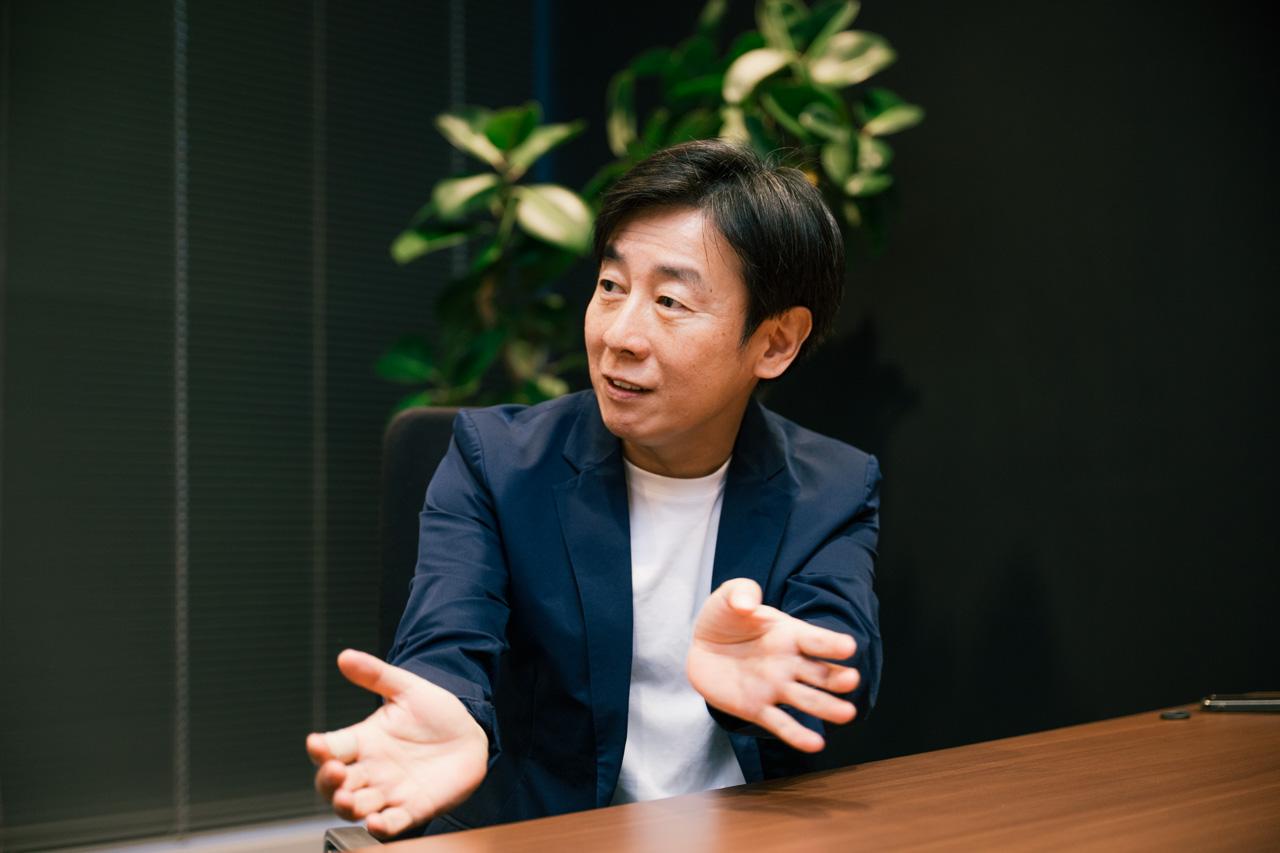 青野慶久のプロフィール