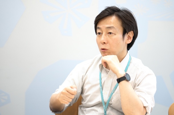 青野慶久
