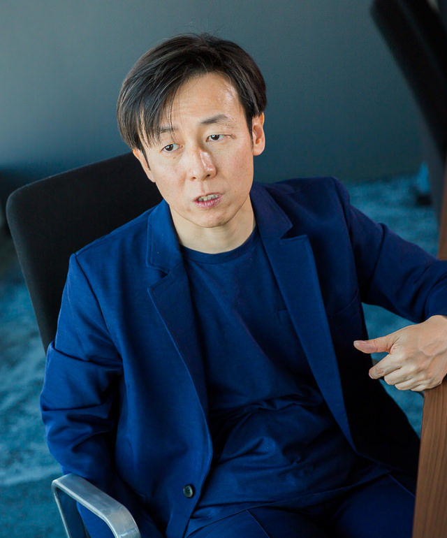 青野さんTw2_mini.jpg