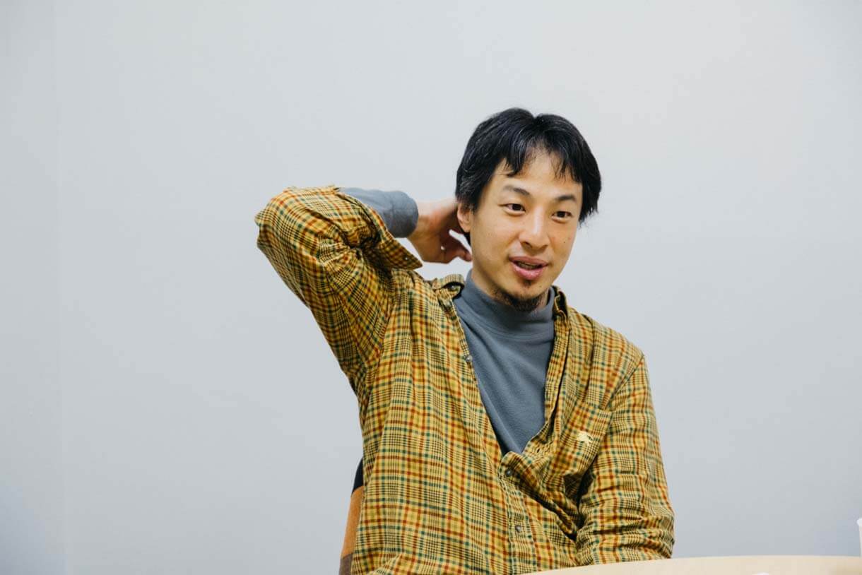 02.jpg